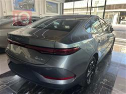 بی وای دی Qin Plus